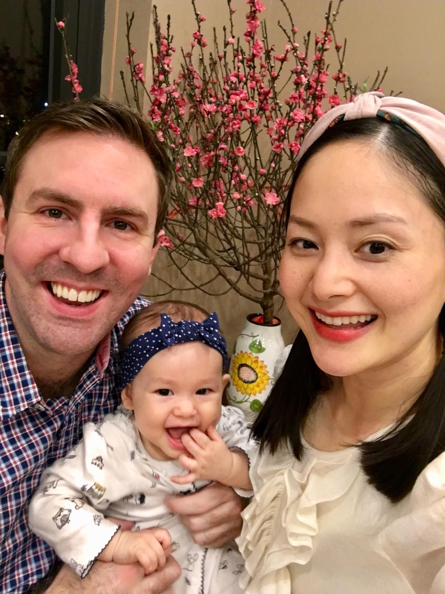 Sao viet ben gia dinh mung 1 tet anh 5