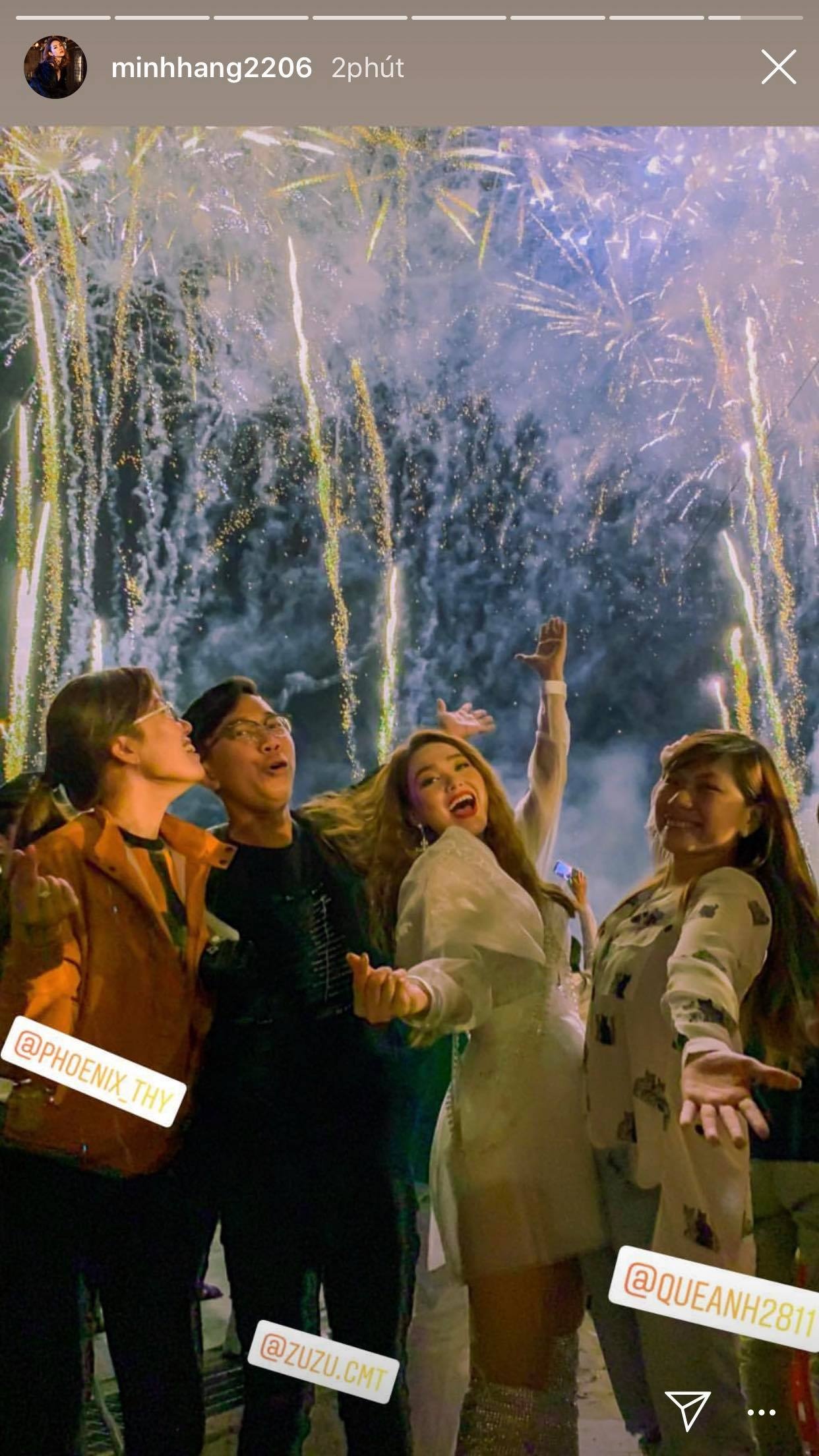 Sao Viet don giao thua anh 6