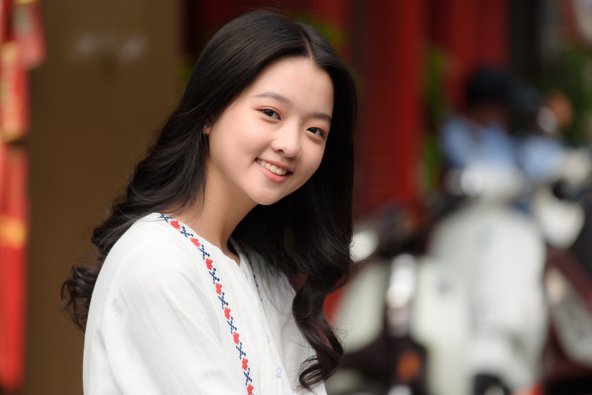 Lam Thanh My: 'Di hoc it khi cuoi nen bi ban be noi chanh' hinh anh