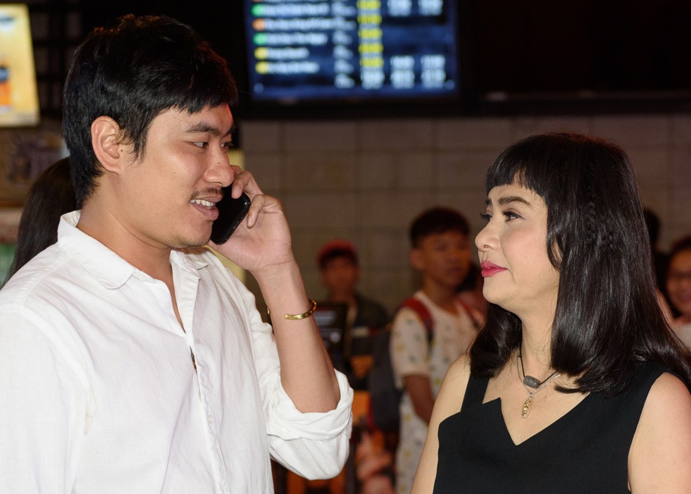 Ra phim moi, Cat Phuong - Kieu Minh Tuan tinh tu nhu chua tung ran nut hinh anh