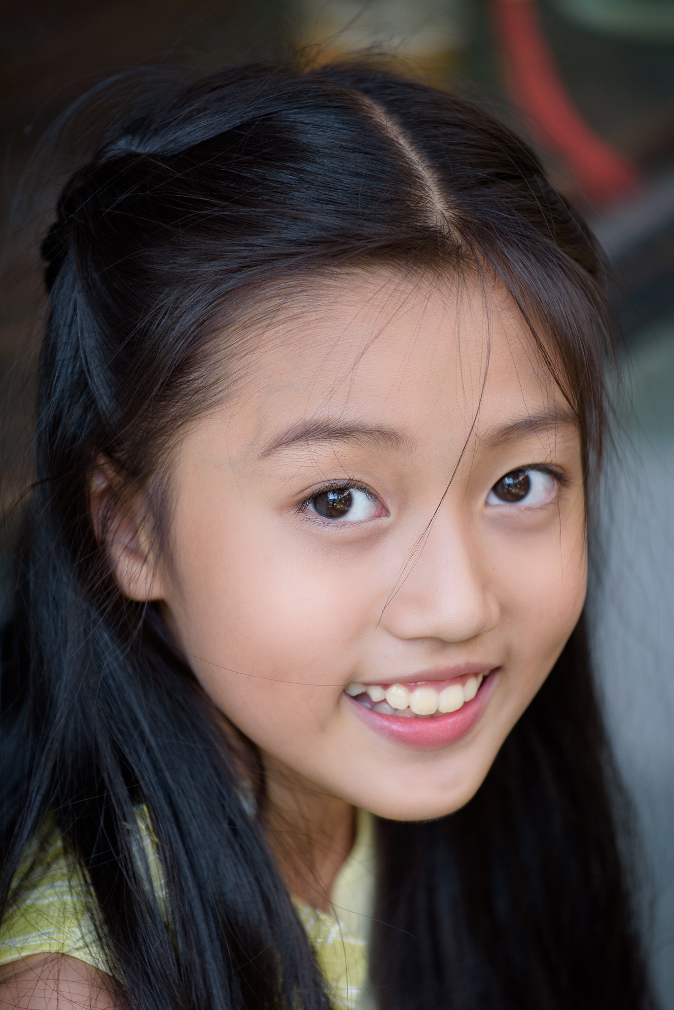 Sao nhí đóng con gái Hai Phượng thương Ngô Thanh Vân như mẹ ruột ảnh 2 Sao nhi dong con gai Hai Phuong thuong Ngo Thanh Van nhu me ruot anh 2