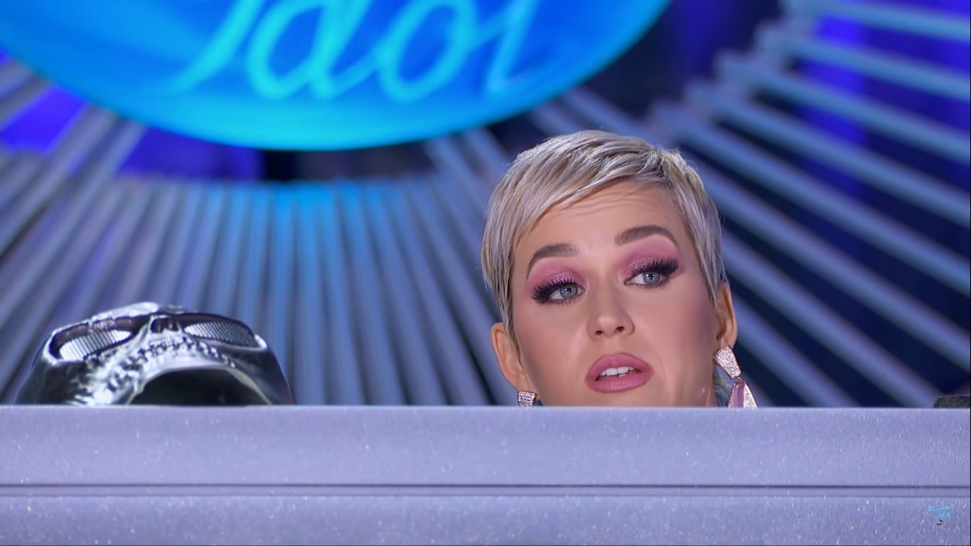 Thi sinh American Idol khien Katy Perry hot hoang tron duoi gam ban hinh anh