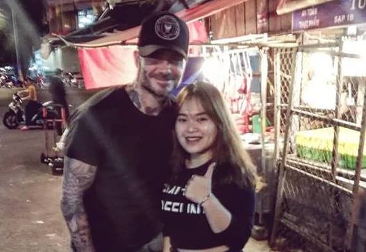 David Beckham khoe anh selfie tren duong pho Sai Gon hinh anh
