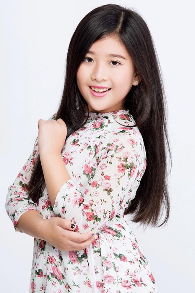 Con gai ut Hong Van cang lon cang xinh dep anh 4