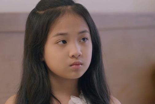 Sao nhi hon lao trong Nhung co gai trong thanh pho anh 1