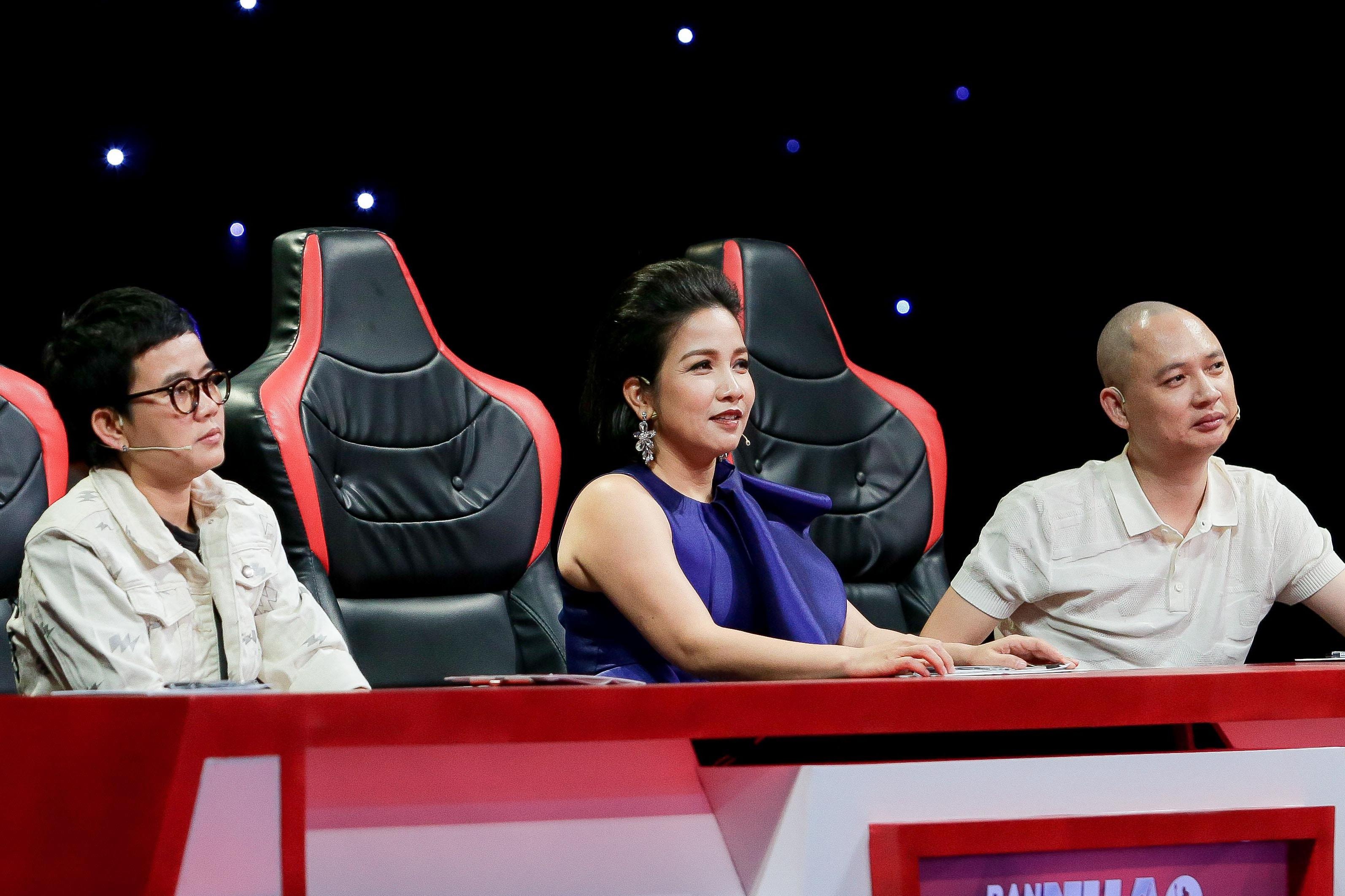 My Linh, Phuong Uyen chan chinh Nguyen Hai Phong hinh anh