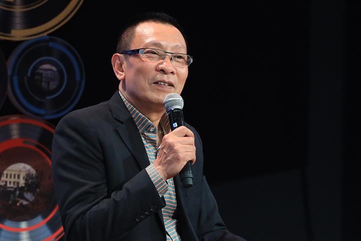 Lai Van Sam xin loi vi tung nghi ngo nang luc cua HLV Park Hang-seo hinh anh