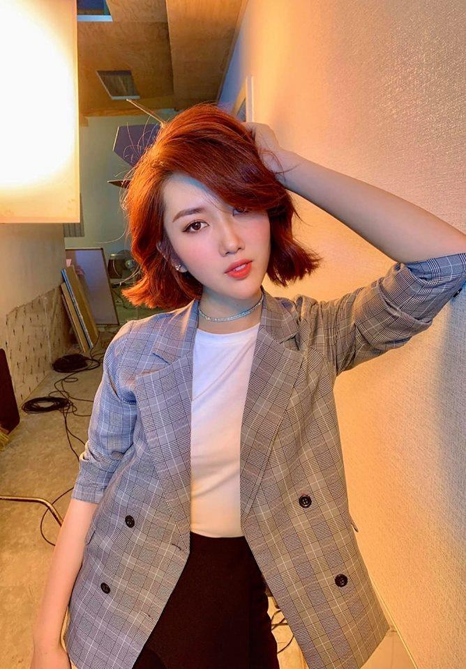 Sao Viet ngay Ca thang tu anh 3