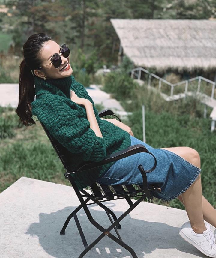 Sao Viet ngay Ca thang tu anh 4