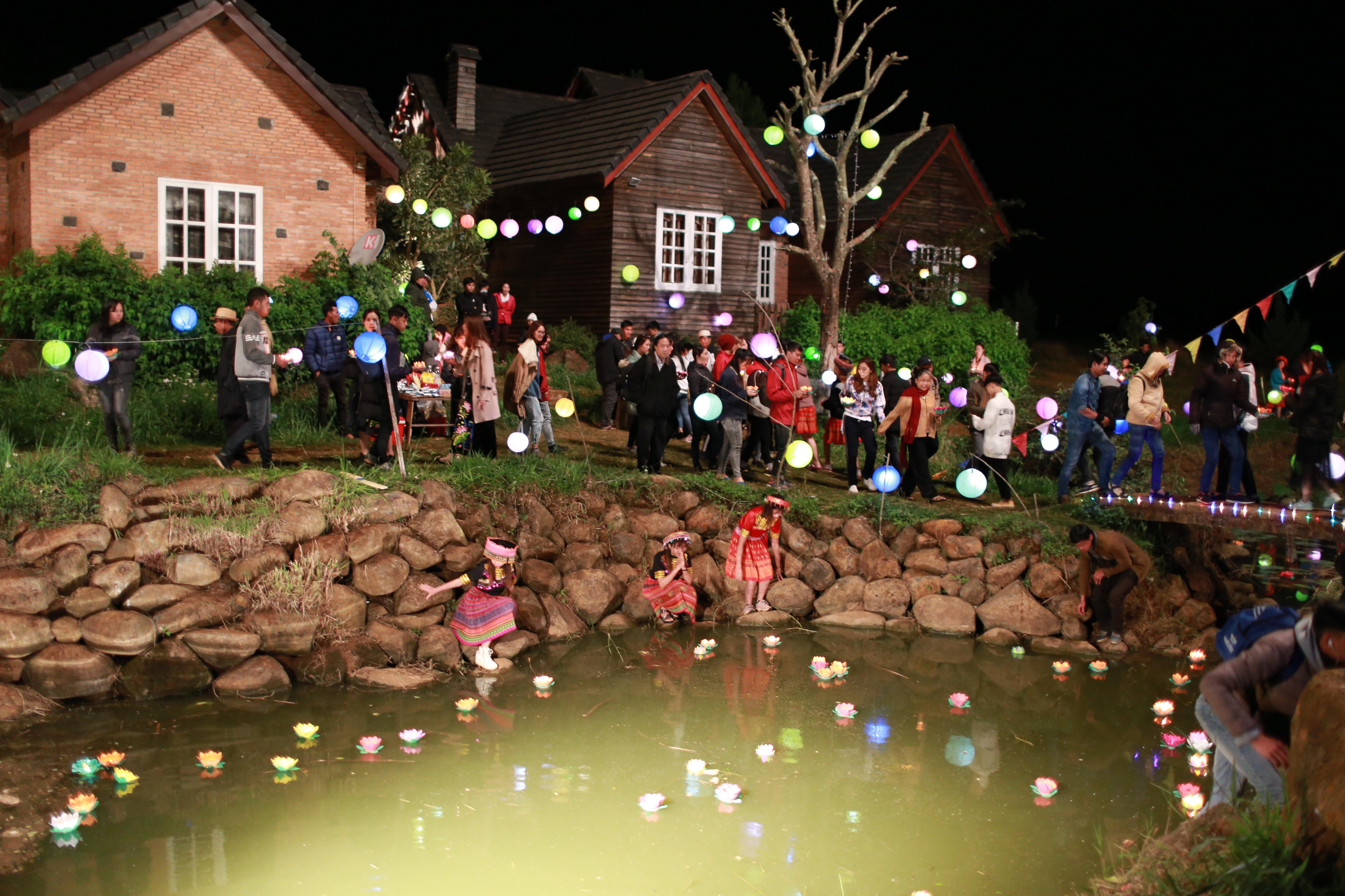 Phim Lat mat 4,  Ly Hai,  Katleen Phan Vo anh 5