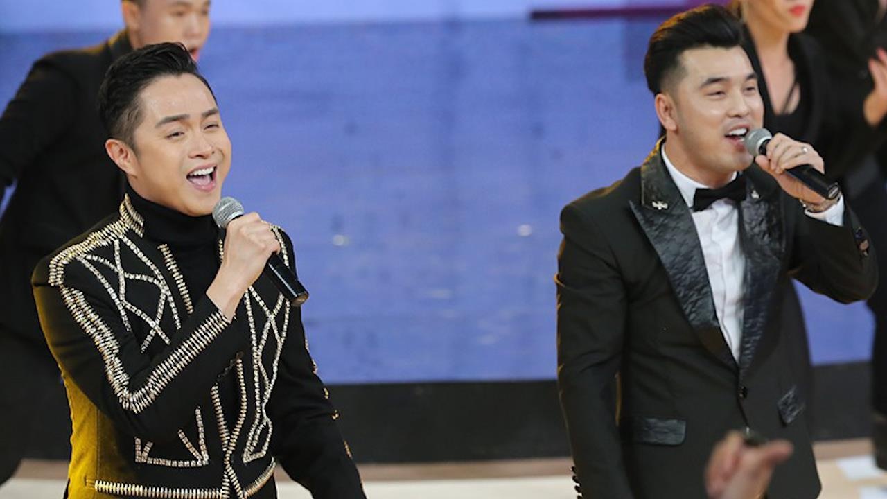 Ung Hoang Phuc, Nhat Tinh Anh hat hit mot thoi khuay dong san khau hinh anh