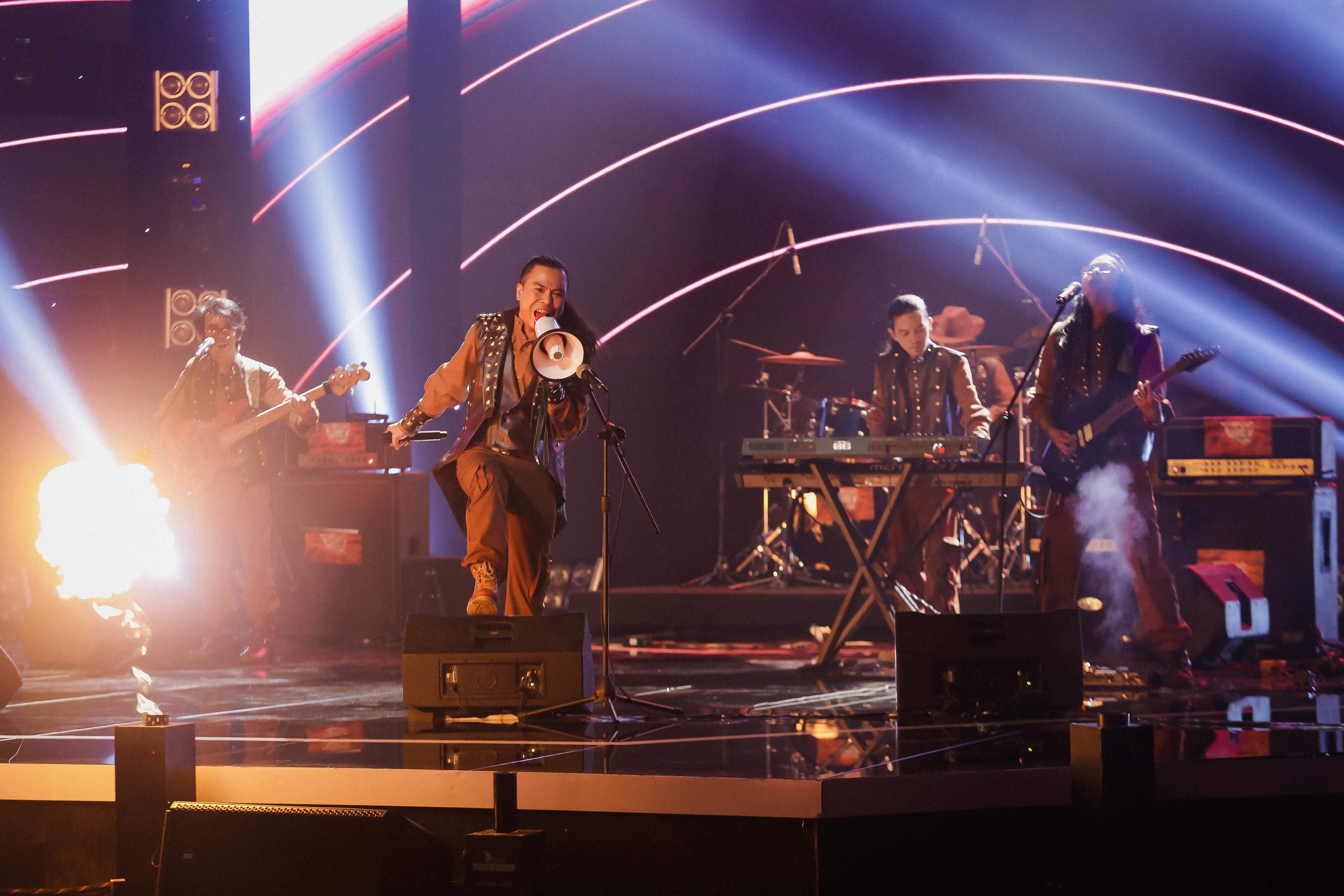 Hoc tro Nguyen Hai Phong gianh chien thang Ban nhac Viet anh 5