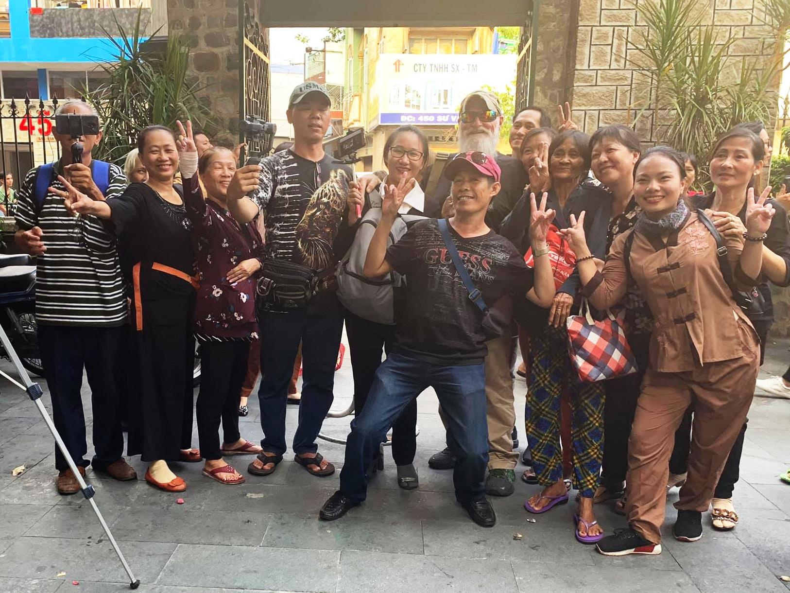 Livestream trong dam tang Anh Vu anh 2