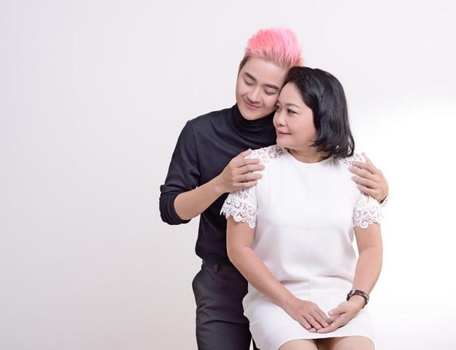 Sao viet ky niem ngay cua me anh 2