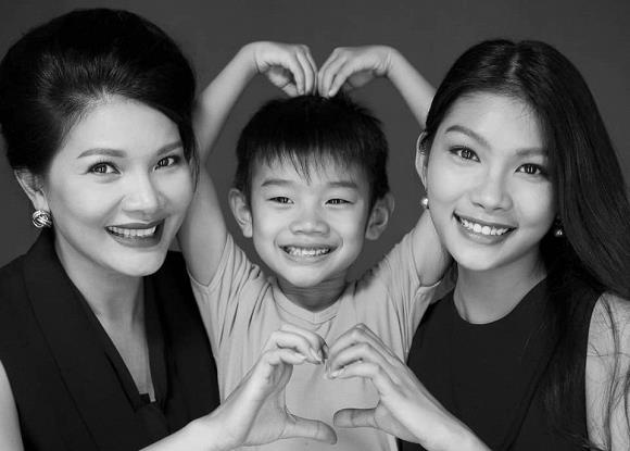 Phuong Thanh, Thanh Duy va loat sao Viet ke ky niem xuc dong voi me hinh anh