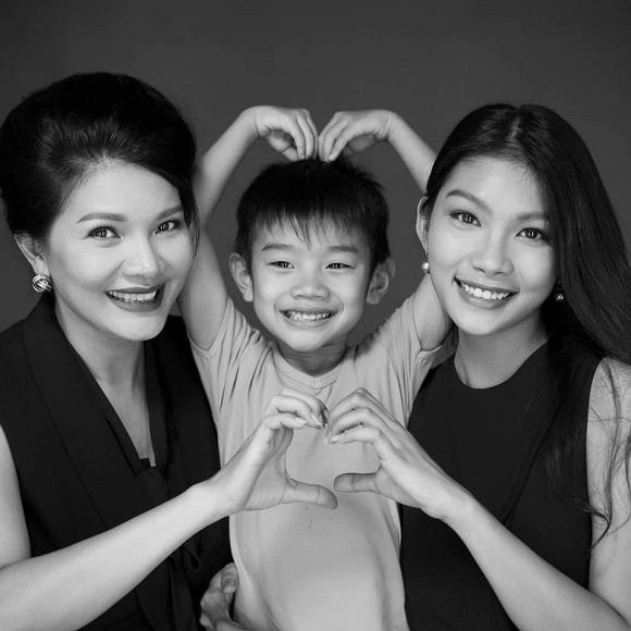 Sao viet ky niem ngay cua me anh 5