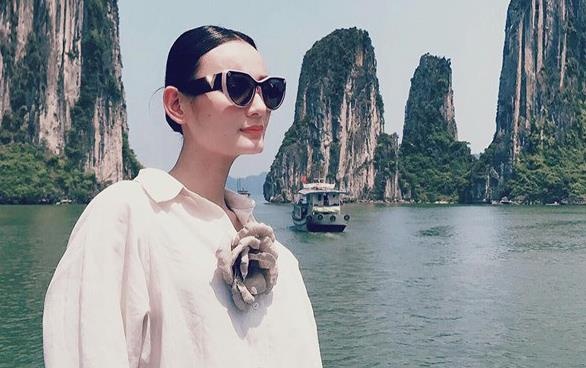 Le Thuy to BTC show thoi trang cho nguoi mau an com nguoi, doi xu te hinh anh