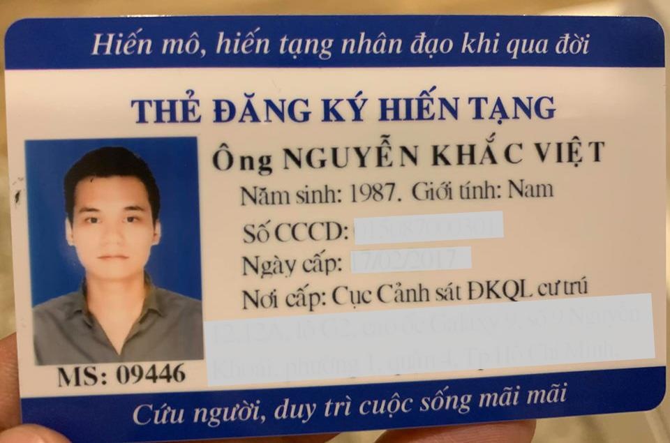 Khắc Việt hiến tạng ảnh 1 Khac Viet hien tang anh 1