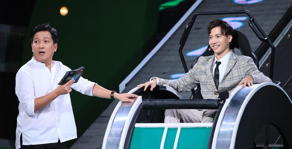 Cau hoi vo ly, dap an nham khien Nhanh nhu chop bi phan ung hinh anh