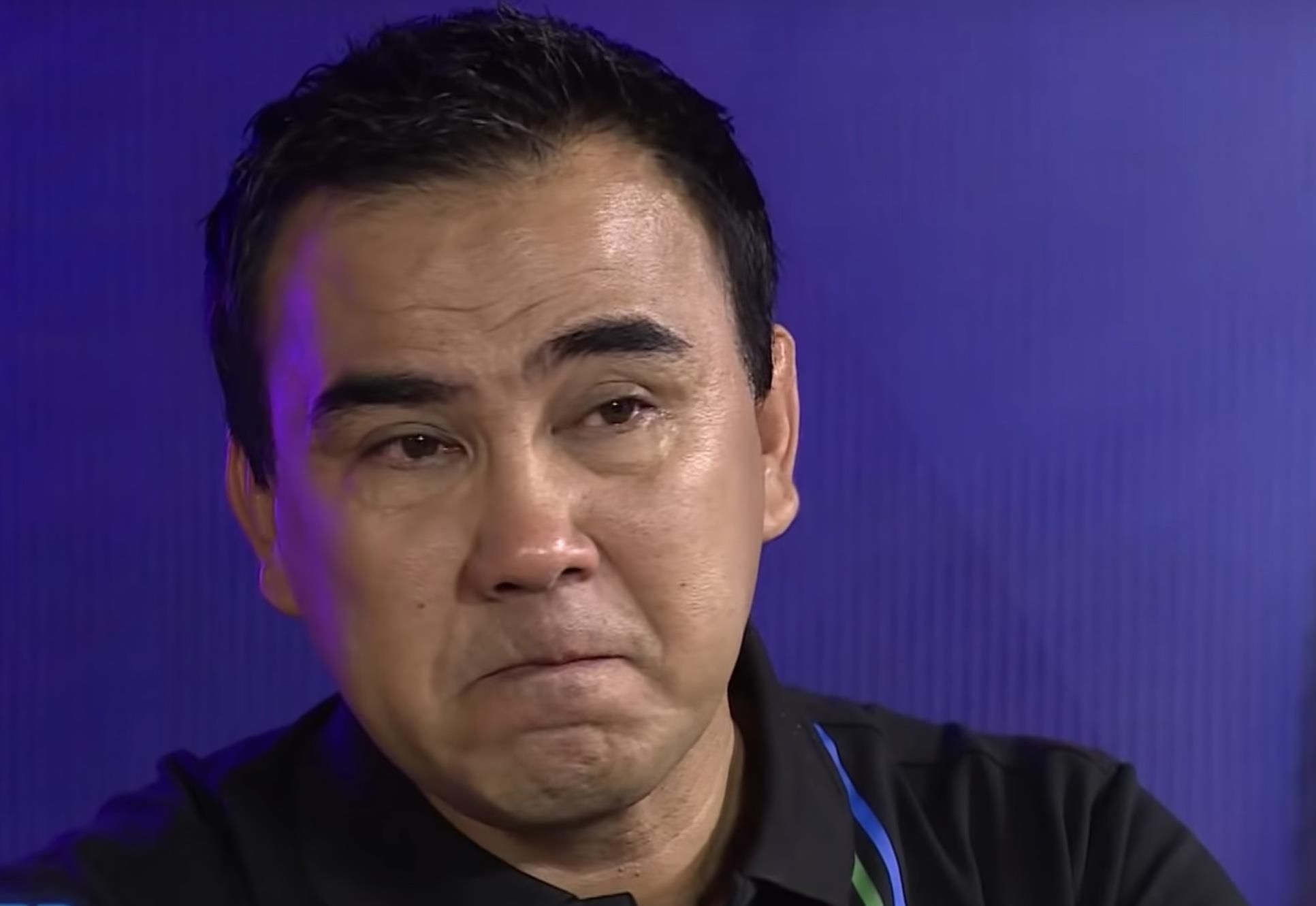 Quyen Linh roi nuoc mat ke ve thoi khuan vac, nhat rau cu bo di o cho hinh anh