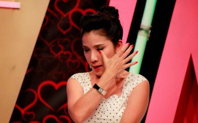 Cat Tuong lai giai thich vu bi cat hop dong o Ban muon hen ho hinh anh