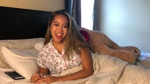 Nu sinh goc Viet duoc cong ty My tra 4,6 trieu dong/tuan chi de ngu hinh anh