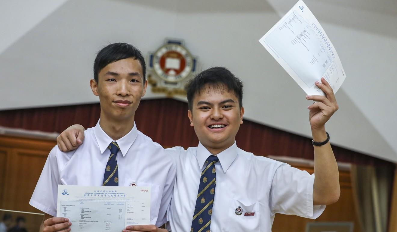 Nguoi cuoi, ke khoc trong ngay nhan ket qua thi dai hoc hinh anh