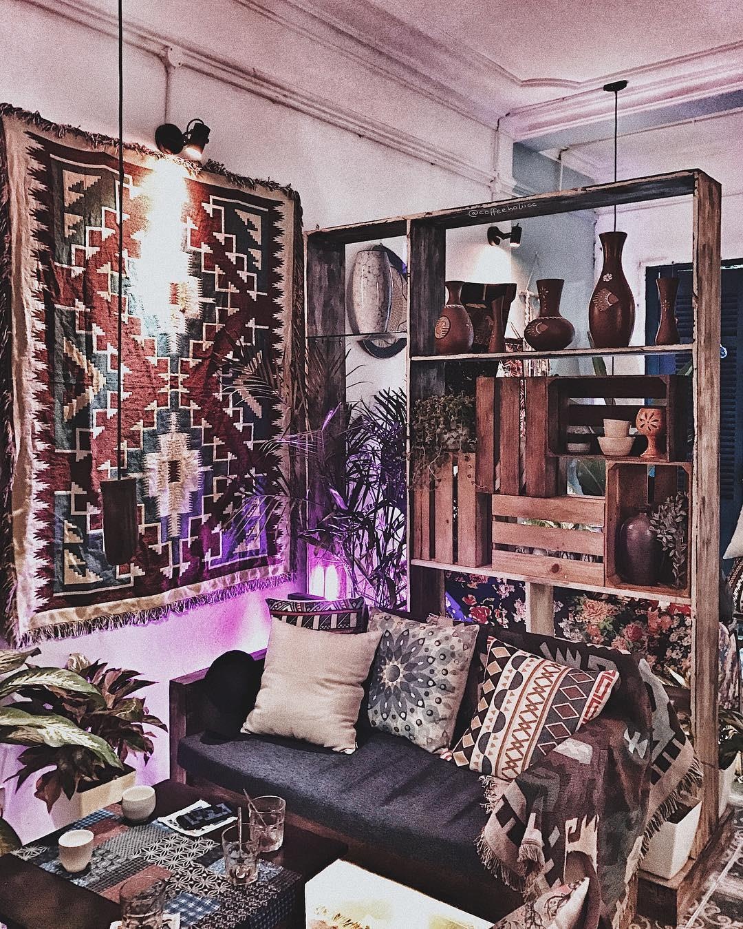 quan ca phe bohemian anh 8