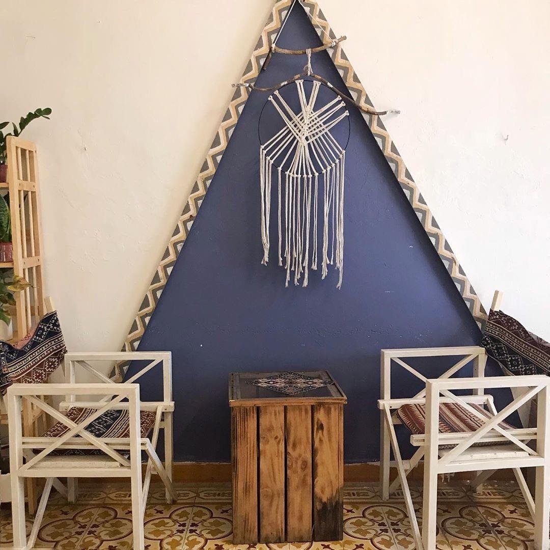 quan ca phe bohemian anh 16