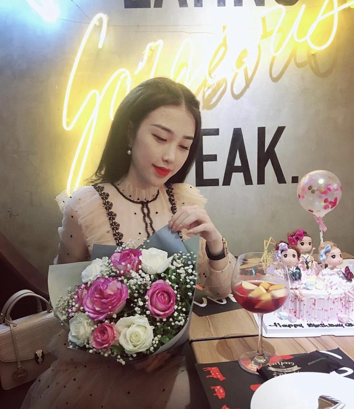 nha hang bit tet anh 10