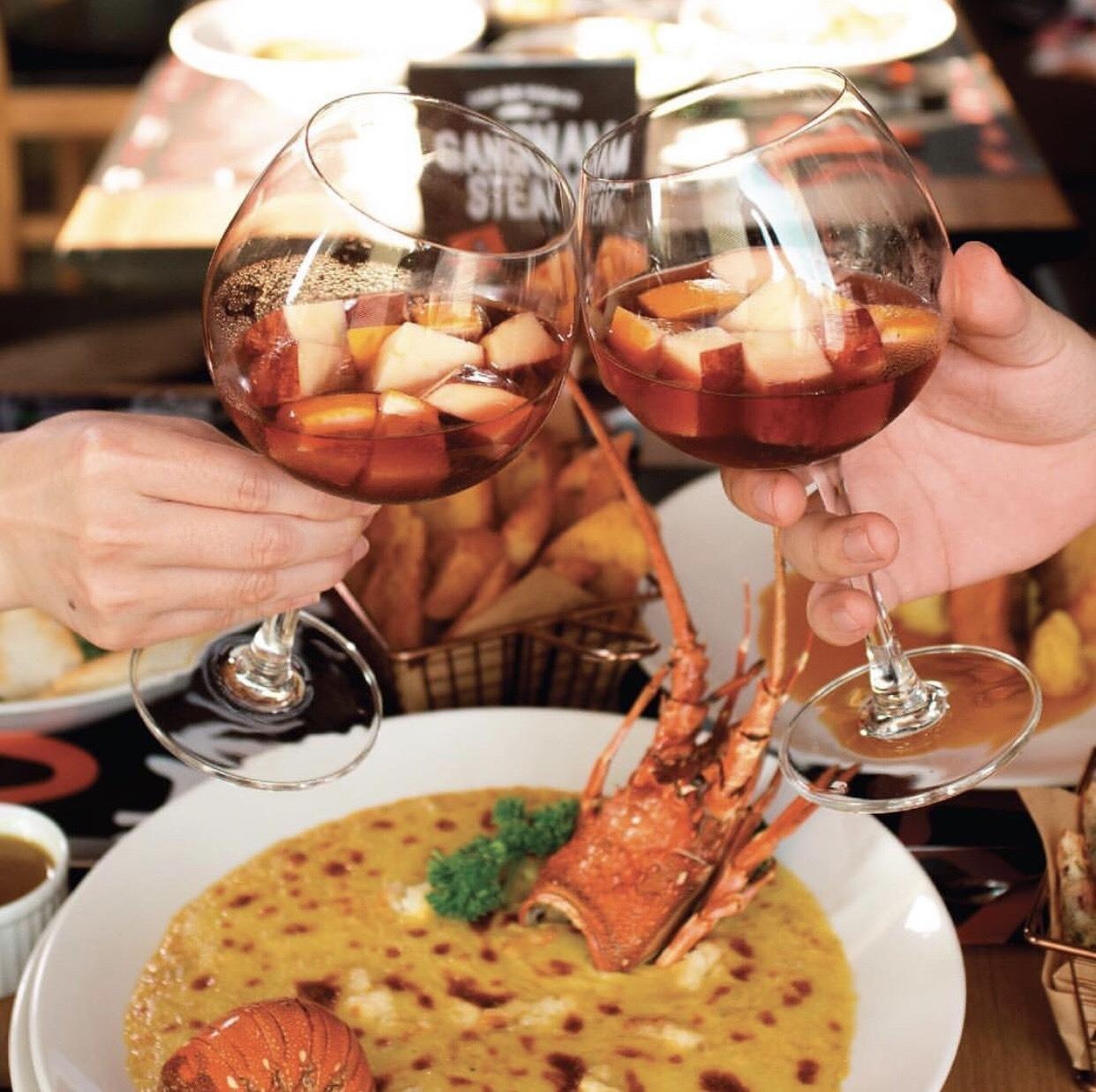 nha hang bit tet anh 12