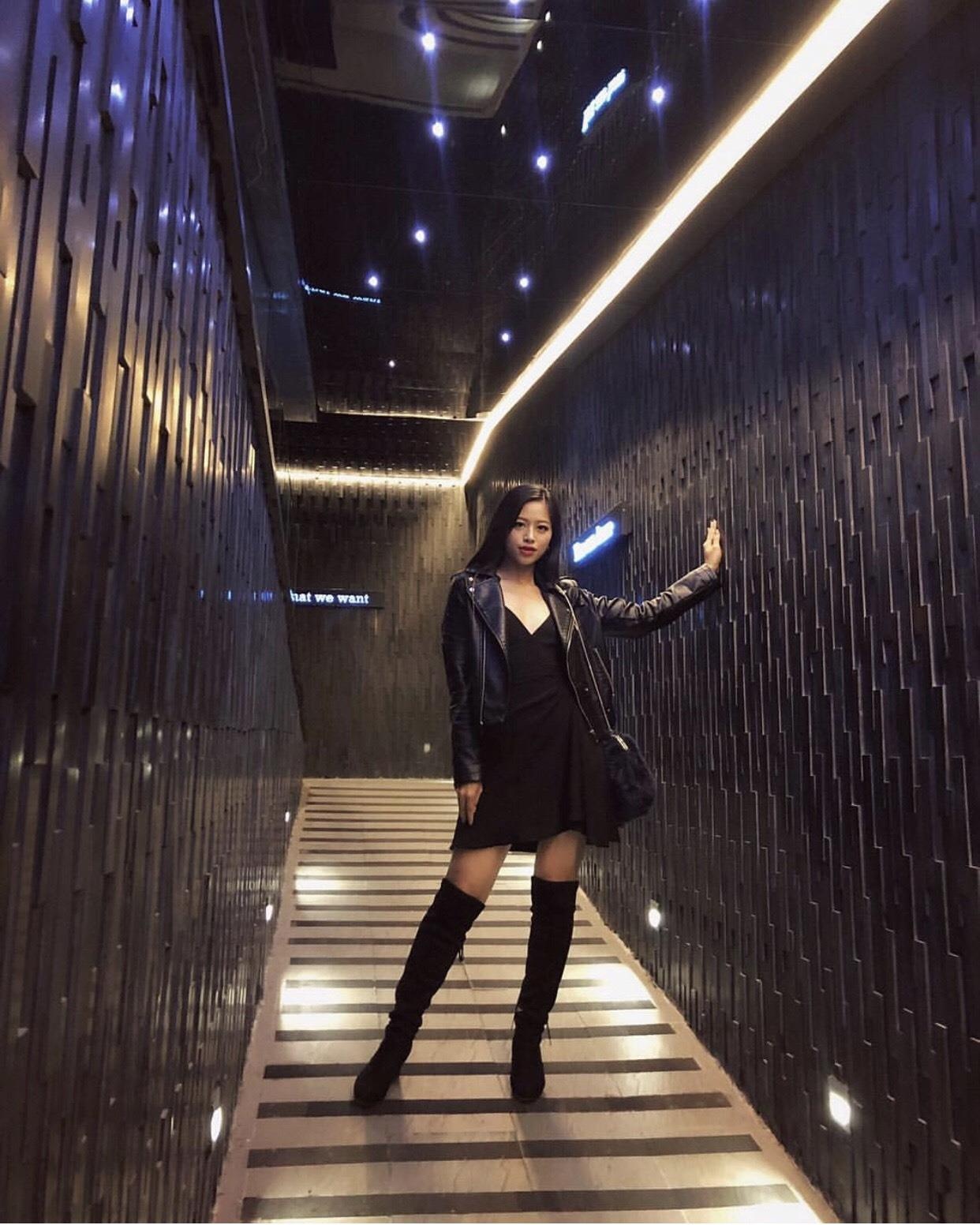 nha hang tren cao anh 8