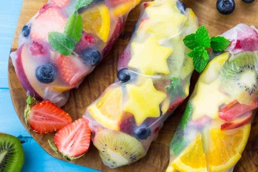 Doi gio voi cach lam mon goi cuon trai cay chua toi 10 phut hinh anh