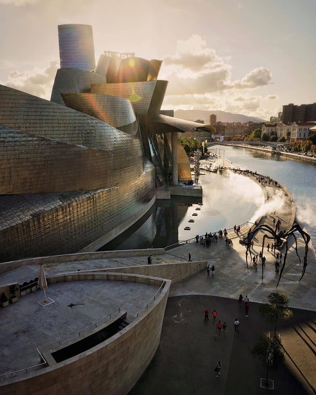 Kien truc doc dao anh 14