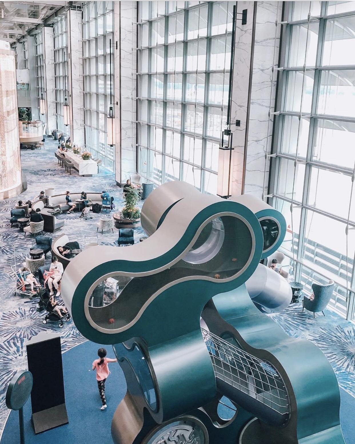 san bay changi anh 12