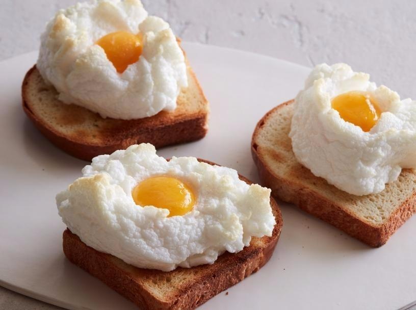 Bien tau 5 mon an la mieng tu trung cho bua sang hinh anh