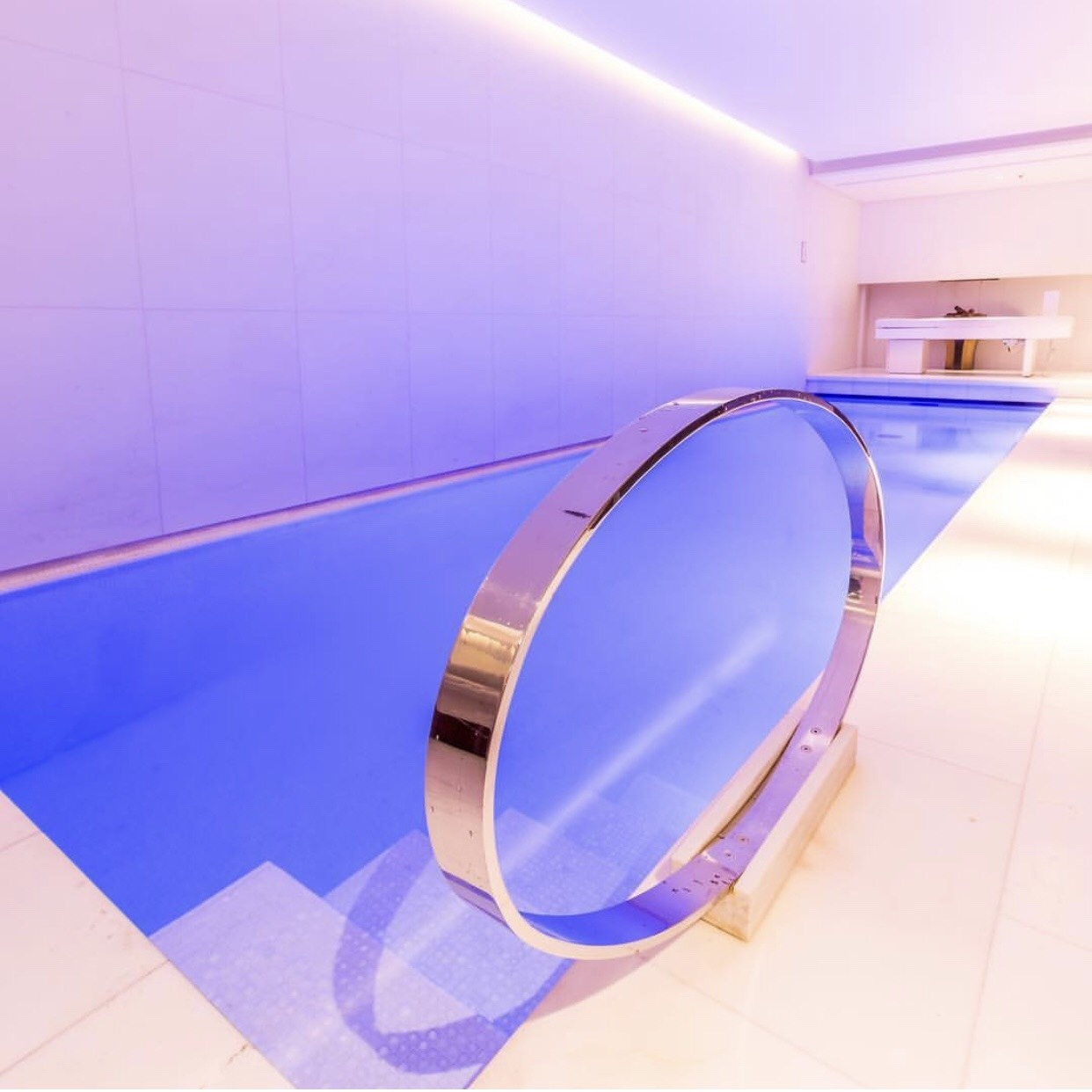 khach san paris anh 12