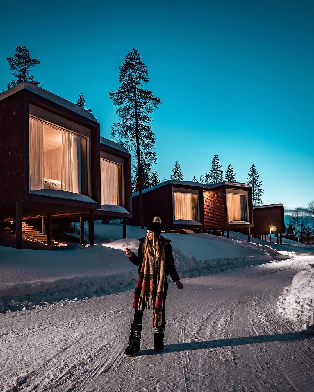 khach san doc dao anh 18