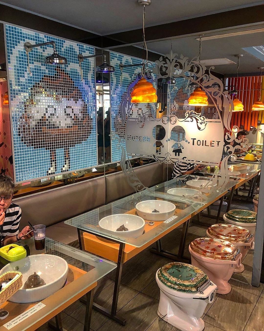 nha hang doc dao anh 6