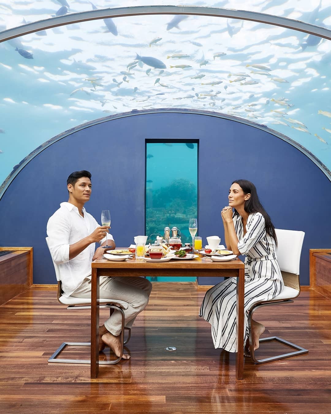 nha hang doc dao anh 4