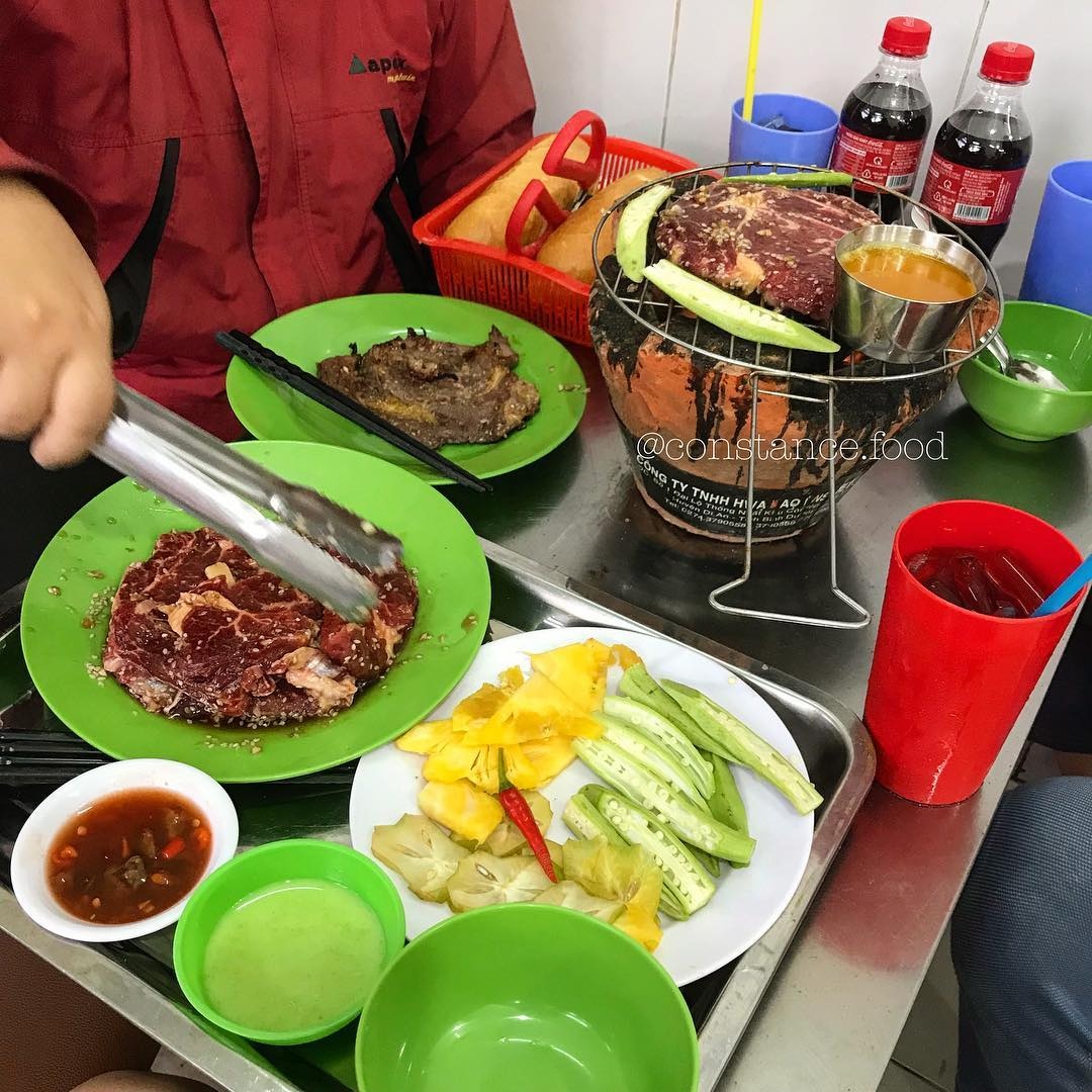 quan bo nuong noi tieng o TP.HCM anh 3