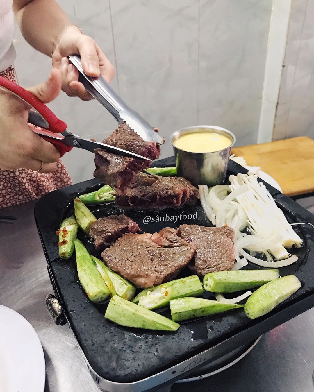 quan bo nuong noi tieng o TP.HCM anh 6