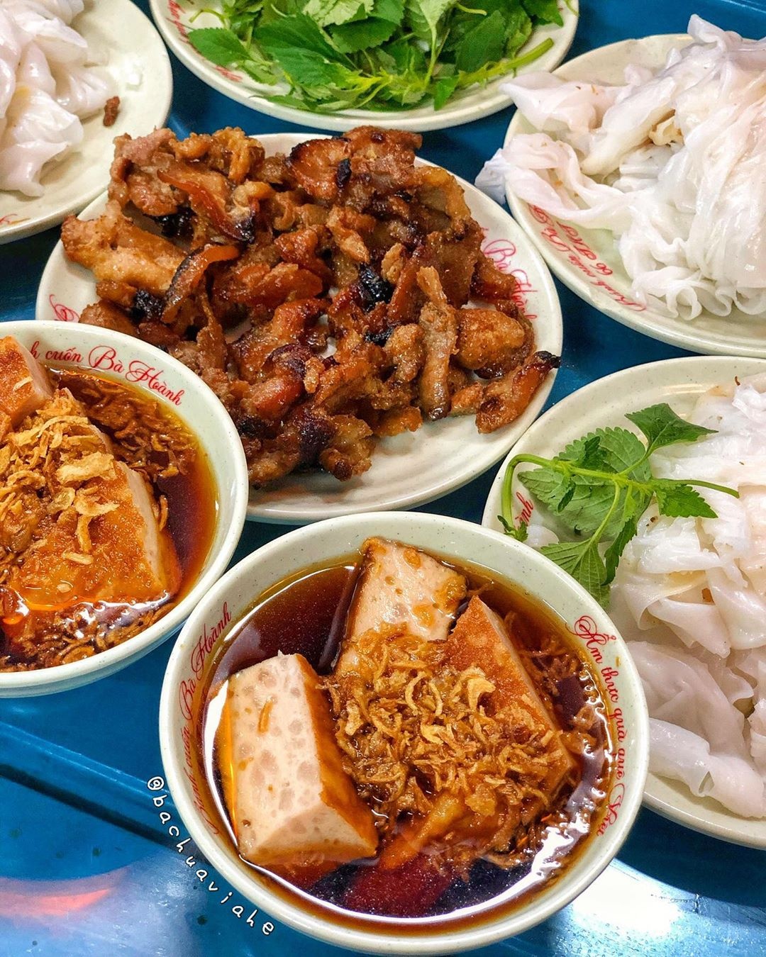 bánh cuốn nóng nổi tiếng Hà Nội ảnh 2 banh cuon nong noi tieng Ha Noi anh 2