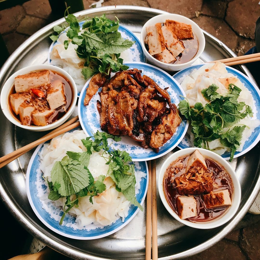 bánh cuốn nóng nổi tiếng Hà Nội ảnh 3 banh cuon nong noi tieng Ha Noi anh 3