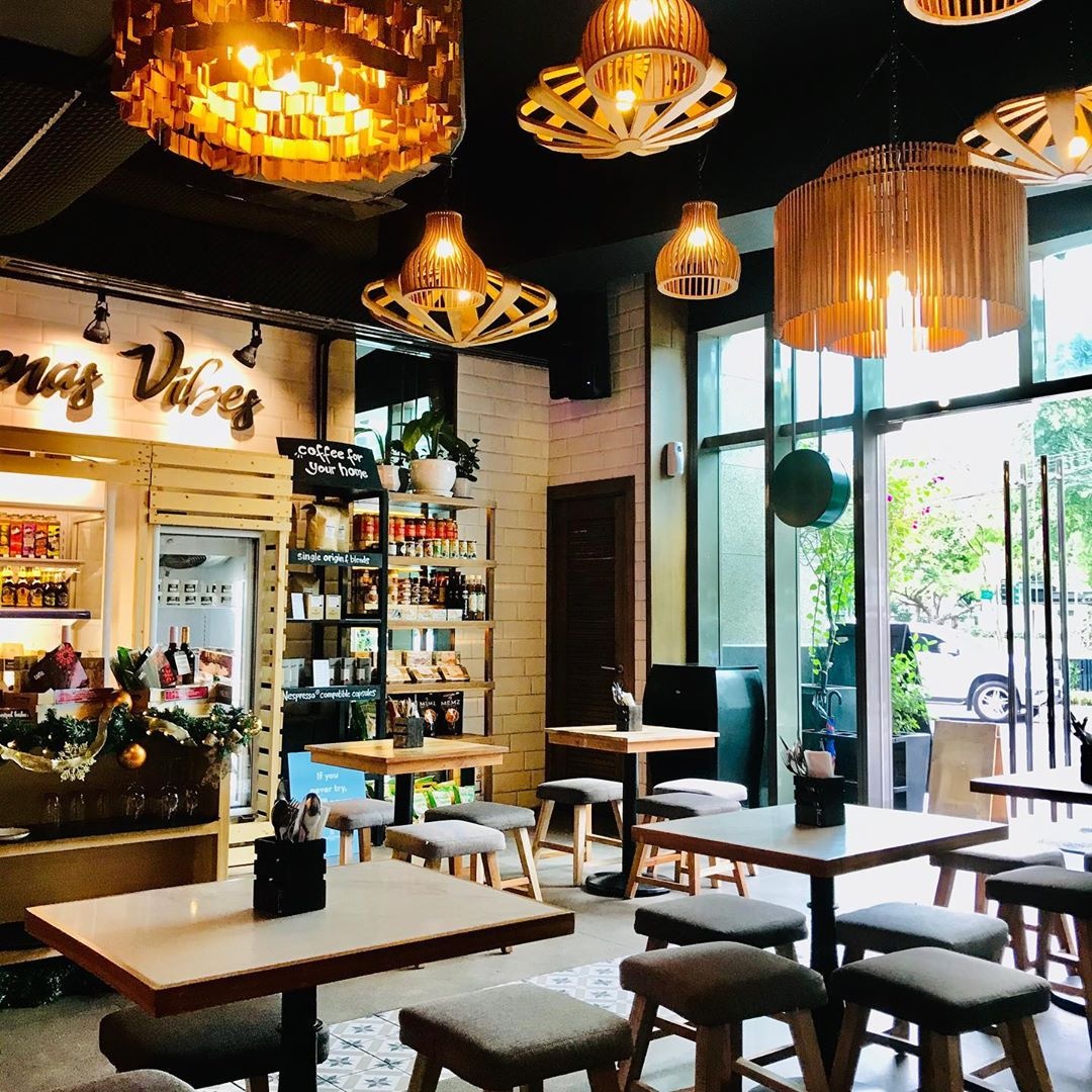 quan ca phe sang chanh anh 2