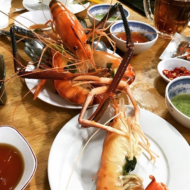 tôm càng ở Sài Gòn  ảnh 12 tom cang o Sai Gon anh 12