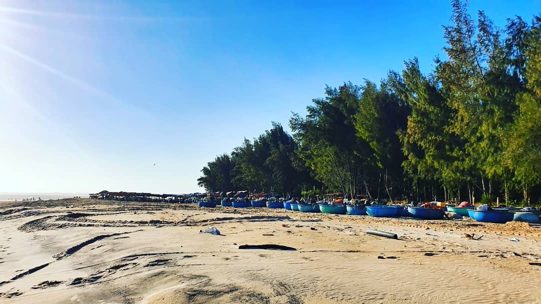 Bien Phan Thiet anh 15