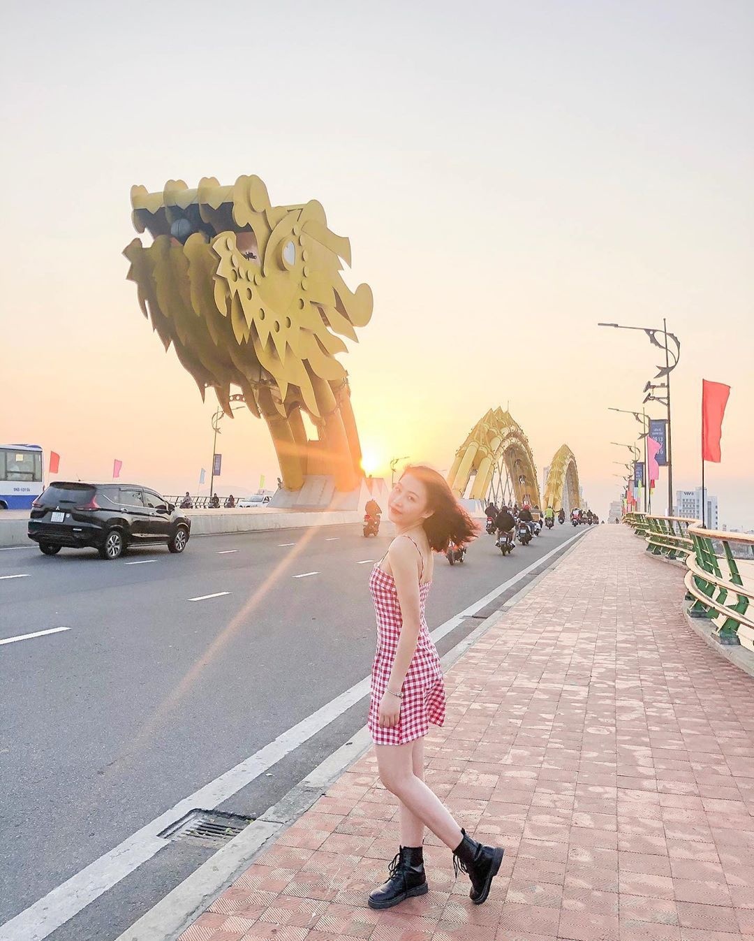 Cây cầu nổi tiếng ở Việt Nam ảnh 7 Cay cau noi tieng o Viet Nam anh 7