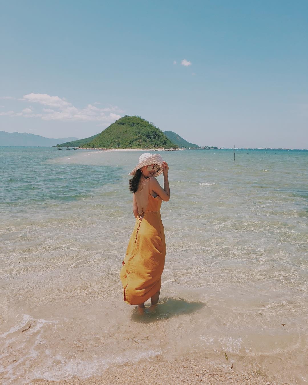 duong xuyen bien Viet Nam anh 1