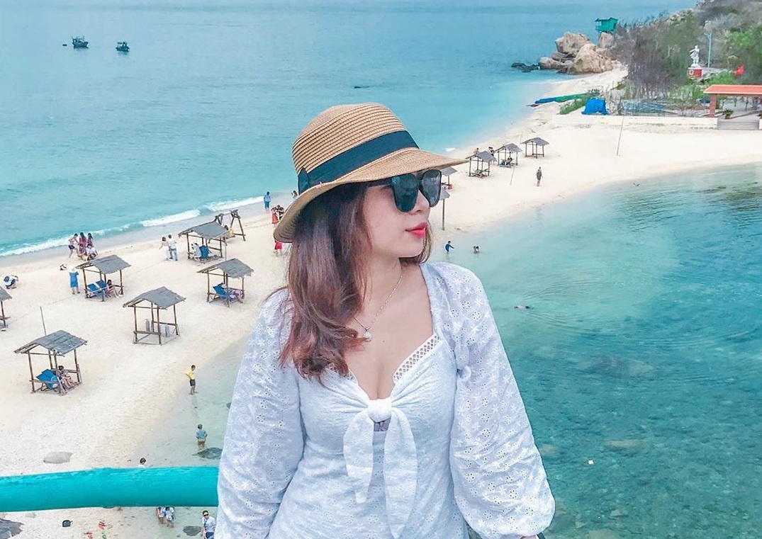 Nhung con duong xuyen bien doc dao o Viet Nam hinh anh